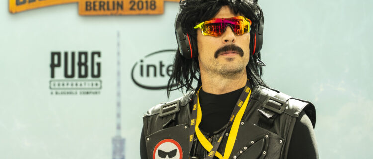 How tall is Dr. Disrespect?
